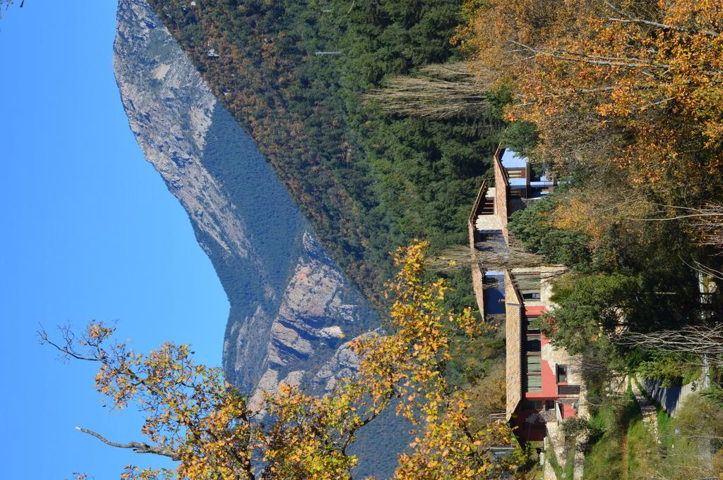 Monegal Hotel Sant Llorenc de Morunys